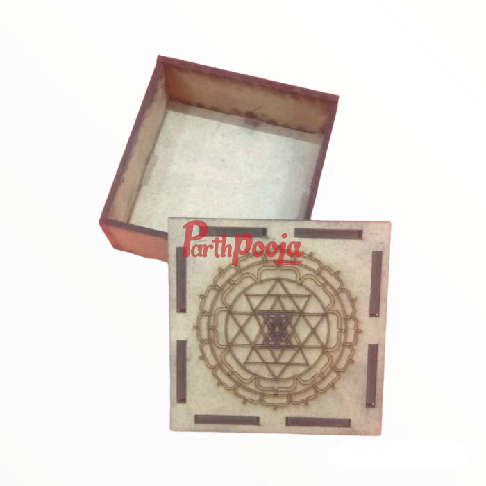 Sri Yantra Sacred Geometry Wooden Box
