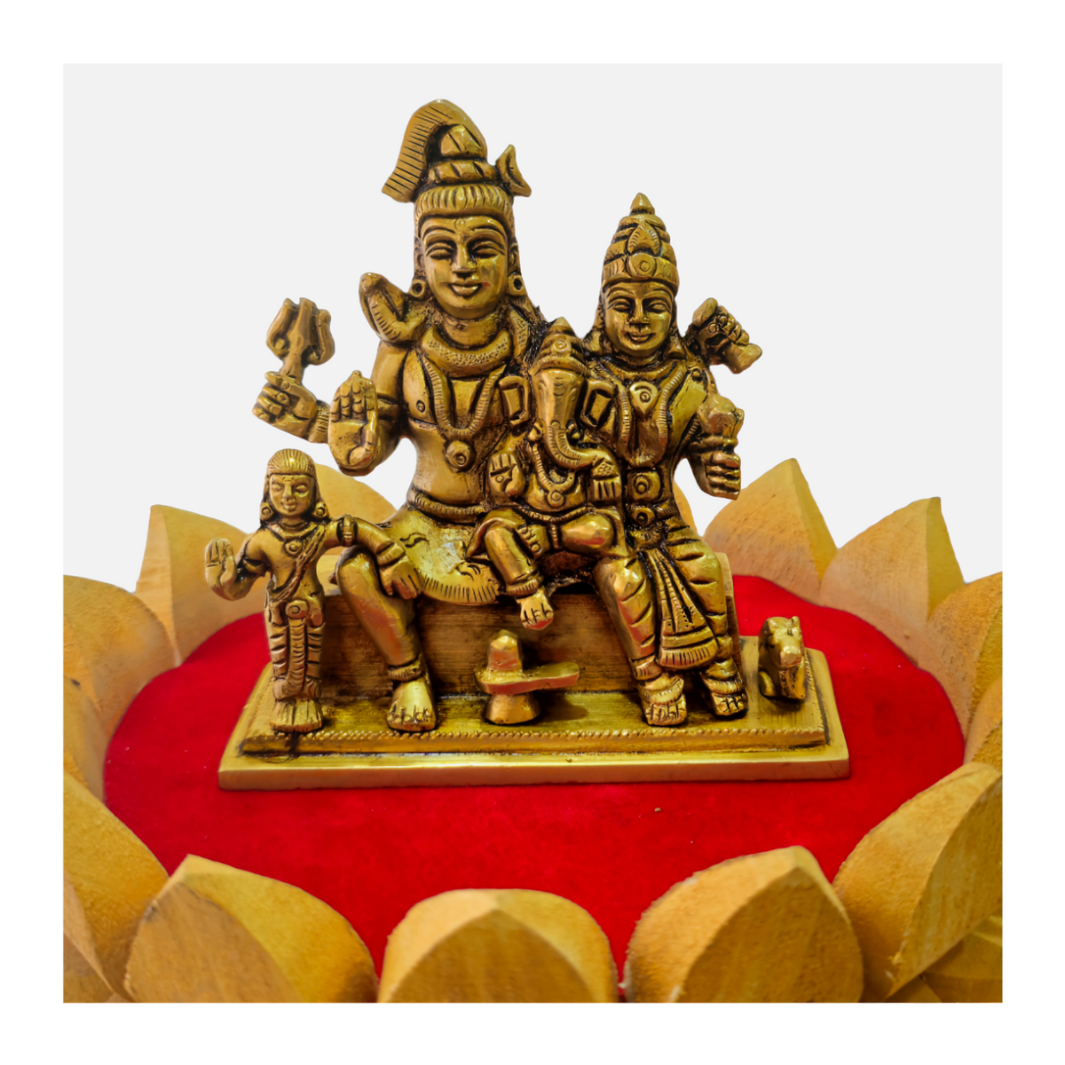 Handcrafted Lord Shiva Family In Brass — Parthpooja